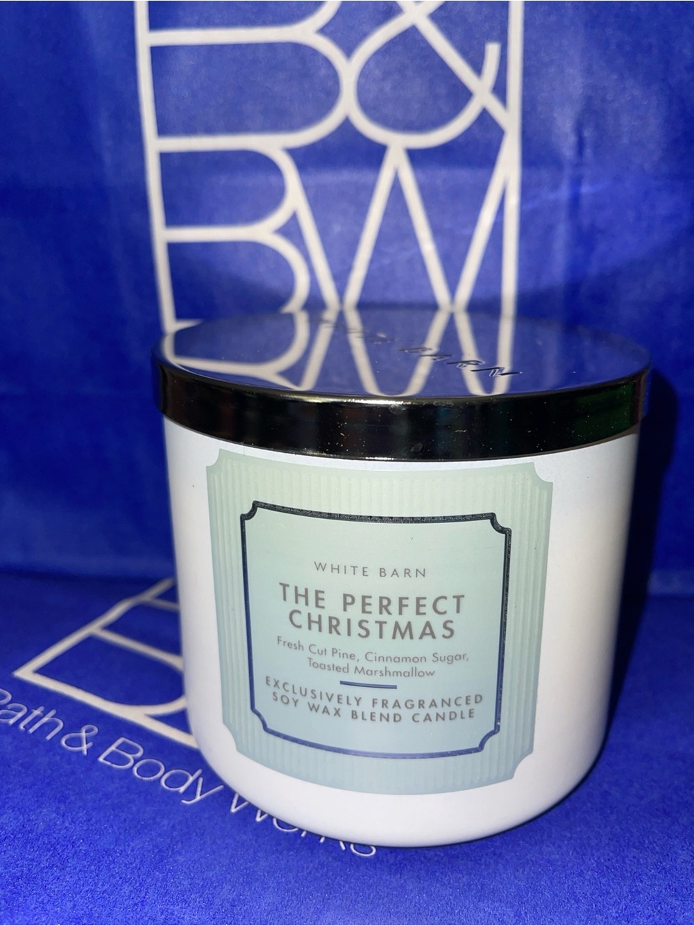 BATH & BODY WORKS THE PERFECT CHRISTMAS 3 WICK CANDLE